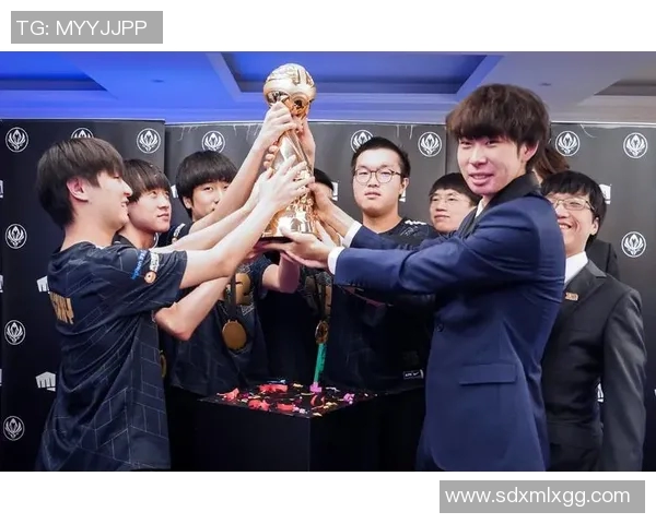 RNG在英雄联盟赛事中节奏创新高引发热议战队表现备受关注